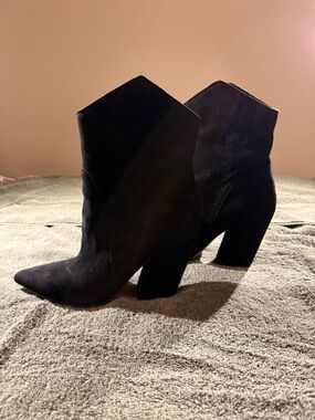 Dolce Vita Black Suede Pointed Toe Ankle Booties
